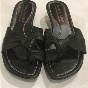 Donald J Pliner size 10